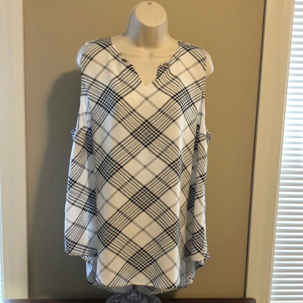 Torrid Black and White Tank Top